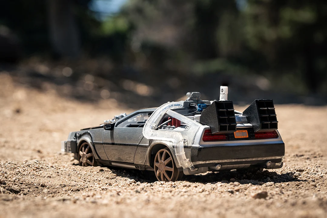 Back to the Future Part III Time Machine (Rail Version), 1:24 Scale Vehicle - Image 15