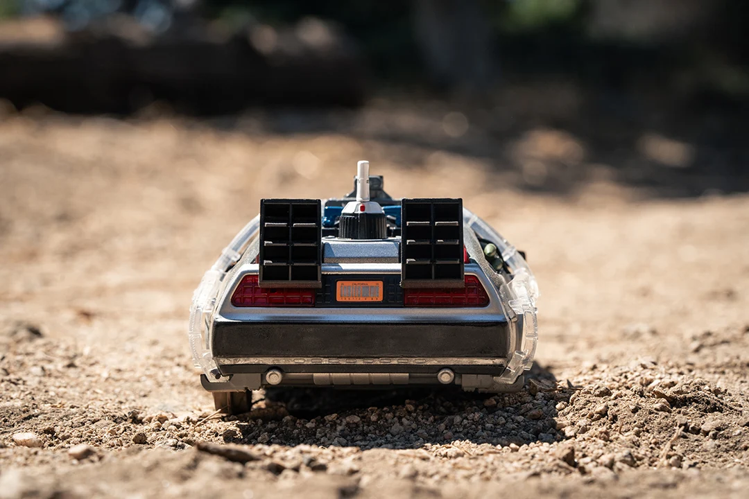 Back to the Future Part III Time Machine (Rail Version), 1:24 Scale Vehicle - Image 16