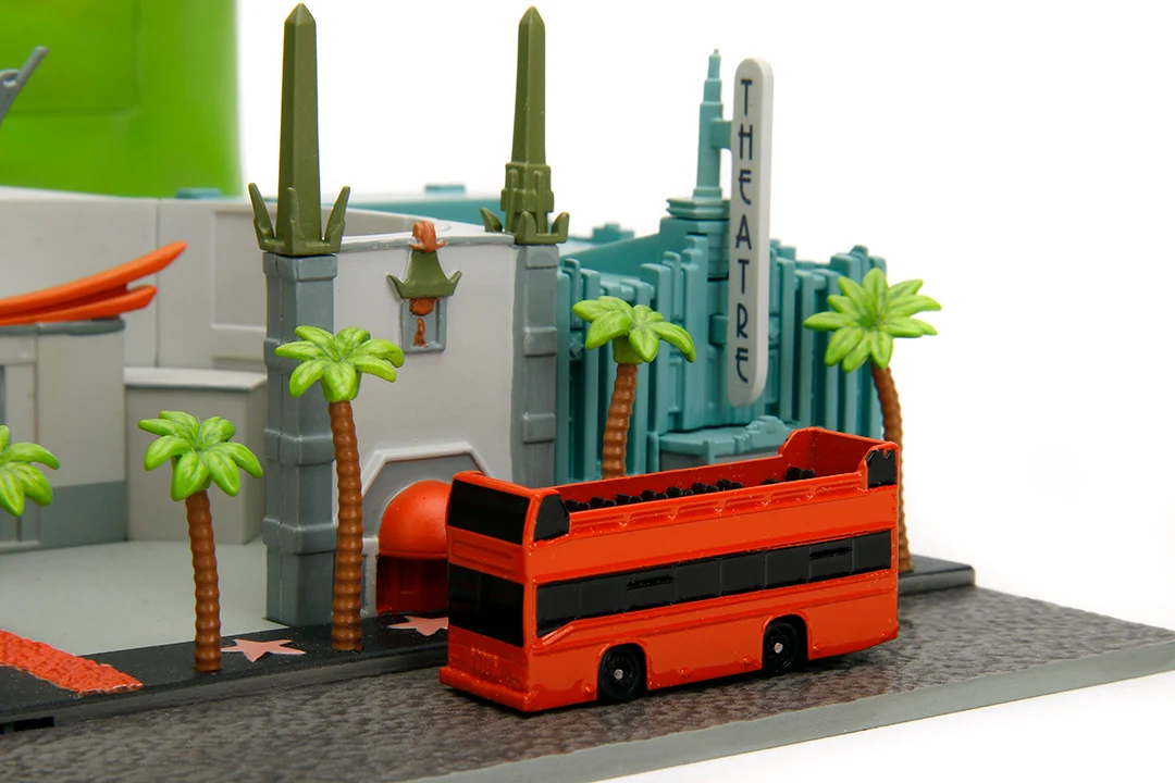 Hollywood 100 Featuring the Hollywood Walk of Fame Nano Scene w/ 1.65" 1958 Cadillac Series 62 and Tour Bus Die-Cast Vehicles - Image 11