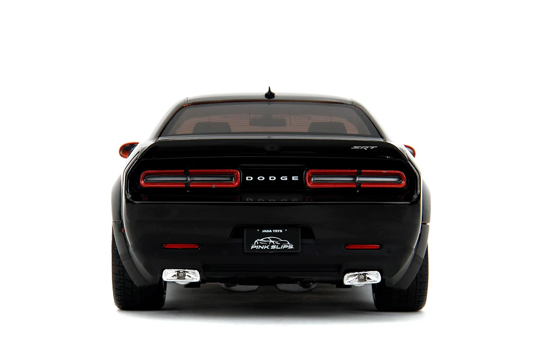 Pink Slips 2015 Dodge Challenger SRT Hellcat, 1:18 Scale Vehicle (Wave 1) - Image 9