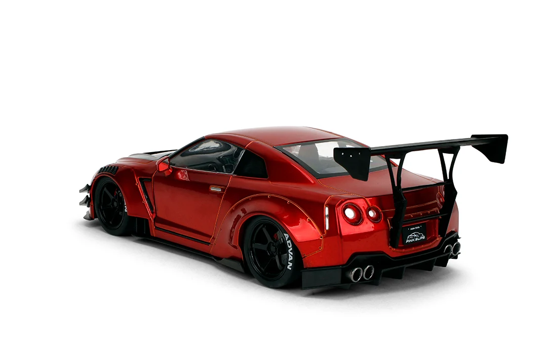 Pink Slips Nissan GT-R (R35) Liberty Walk, 1:18 Scale Vehicle (Wave 5) - Image 8