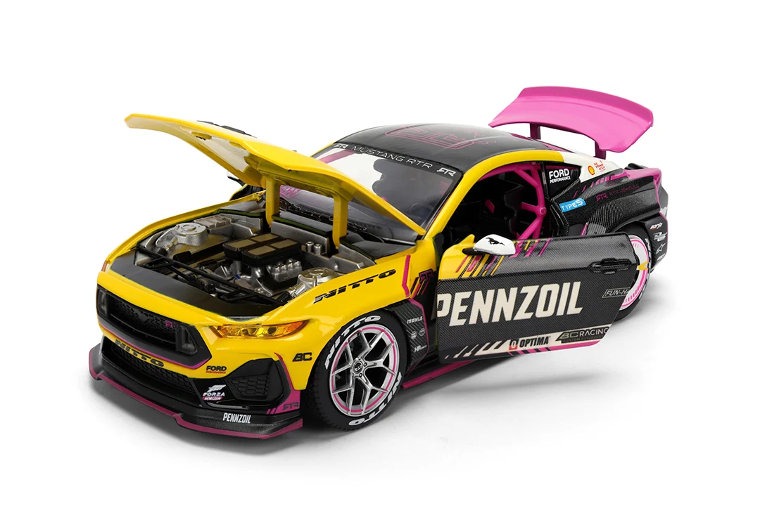 RTR Vehicles Ben Hobson 2025 Ford Mustang RTR 213, 1:24 Scale Vehicle (Wave 2) - Image 10