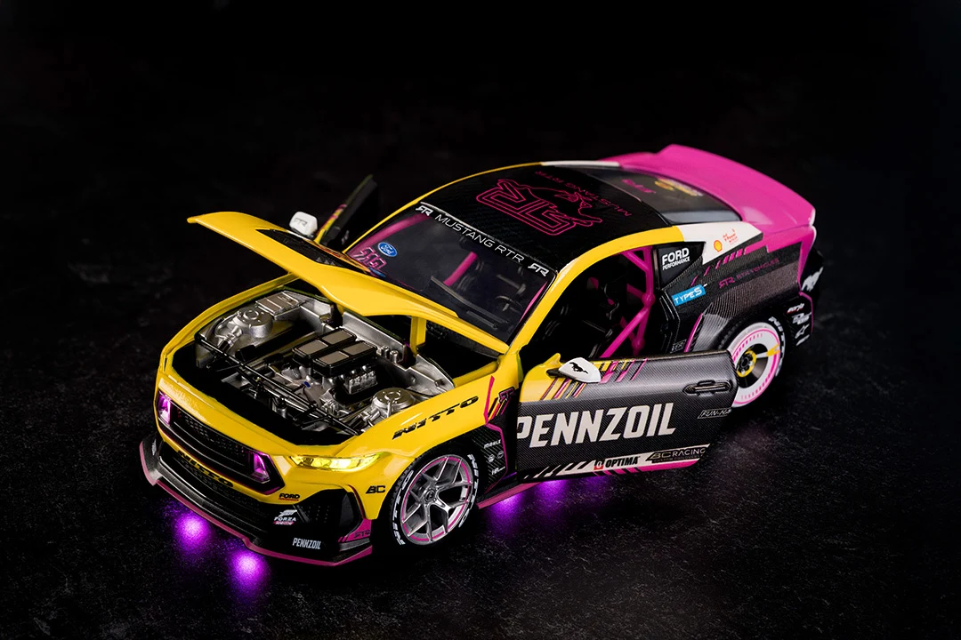 RTR Vehicles Ben Hobson 2025 Ford Mustang RTR 213, 1:24 Scale Vehicle (Wave 2) - Image 20