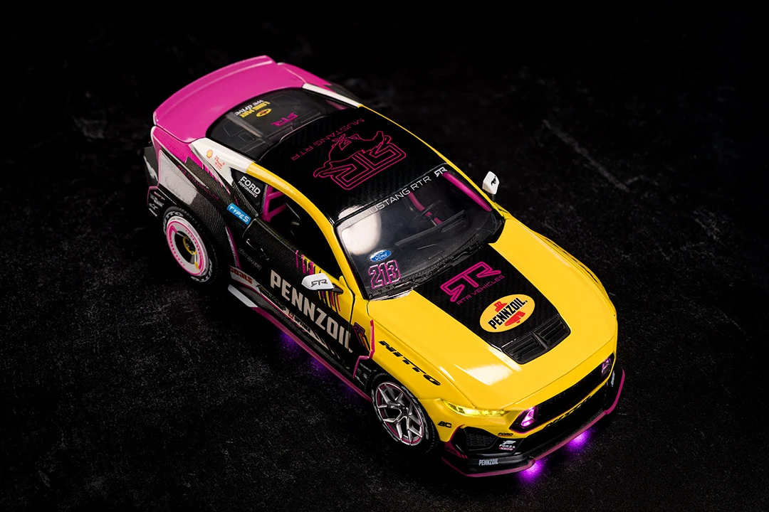 RTR Vehicles Ben Hobson 2025 Ford Mustang RTR 213, 1:24 Scale Vehicle (Wave 2) - Image 21