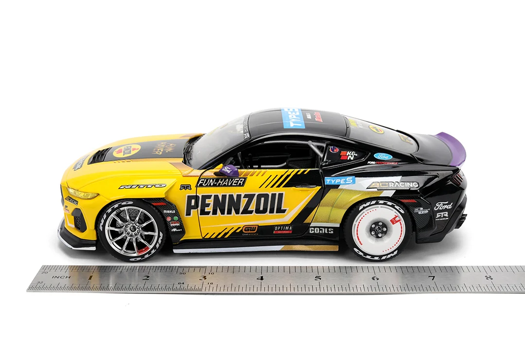 RTR Vehicles Chelsea Denofa 2023 Ford Mustang Championship, 1:24 Scale Vehicle (Wave 2) - Image 12