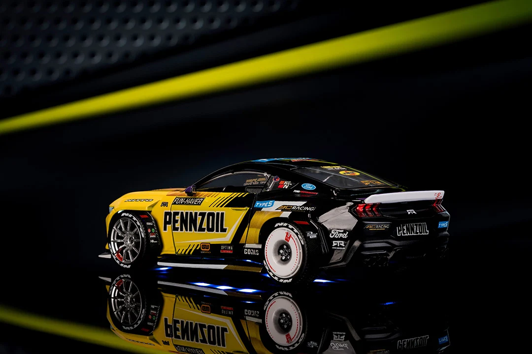 RTR Vehicles Chelsea Denofa 2023 Ford Mustang Championship, 1:24 Scale Vehicle (Wave 2) - Image 15
